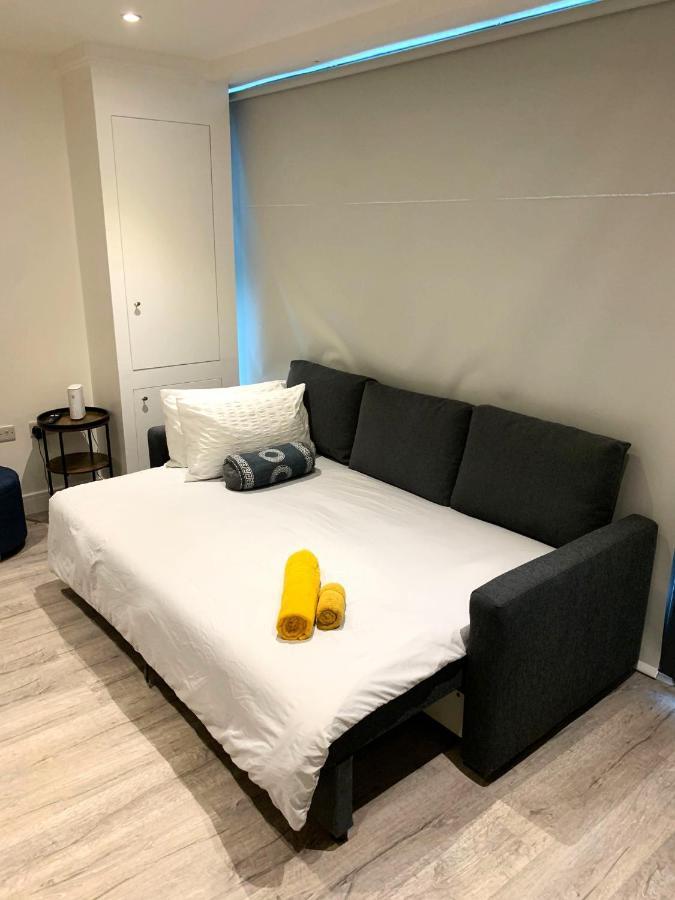 לונדון Modern Studio Flat Near Highbury & Islington Station מראה חיצוני תמונה