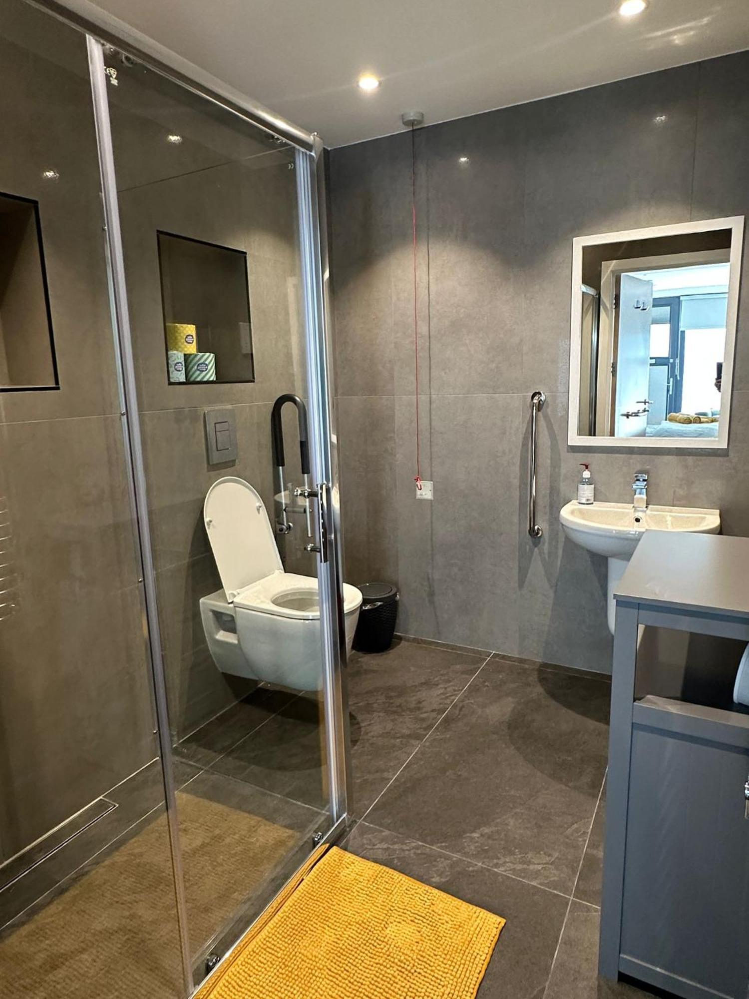 לונדון Modern Studio Flat Near Highbury & Islington Station מראה חיצוני תמונה